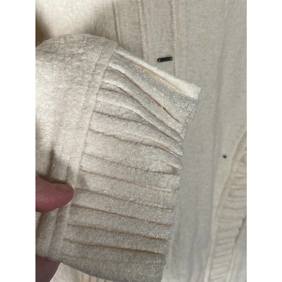 NEW NWT Animale Cream Off White Viscose Wool Blend Sweater Asymmetrical Sz 12 14 - Picture 8 of 13